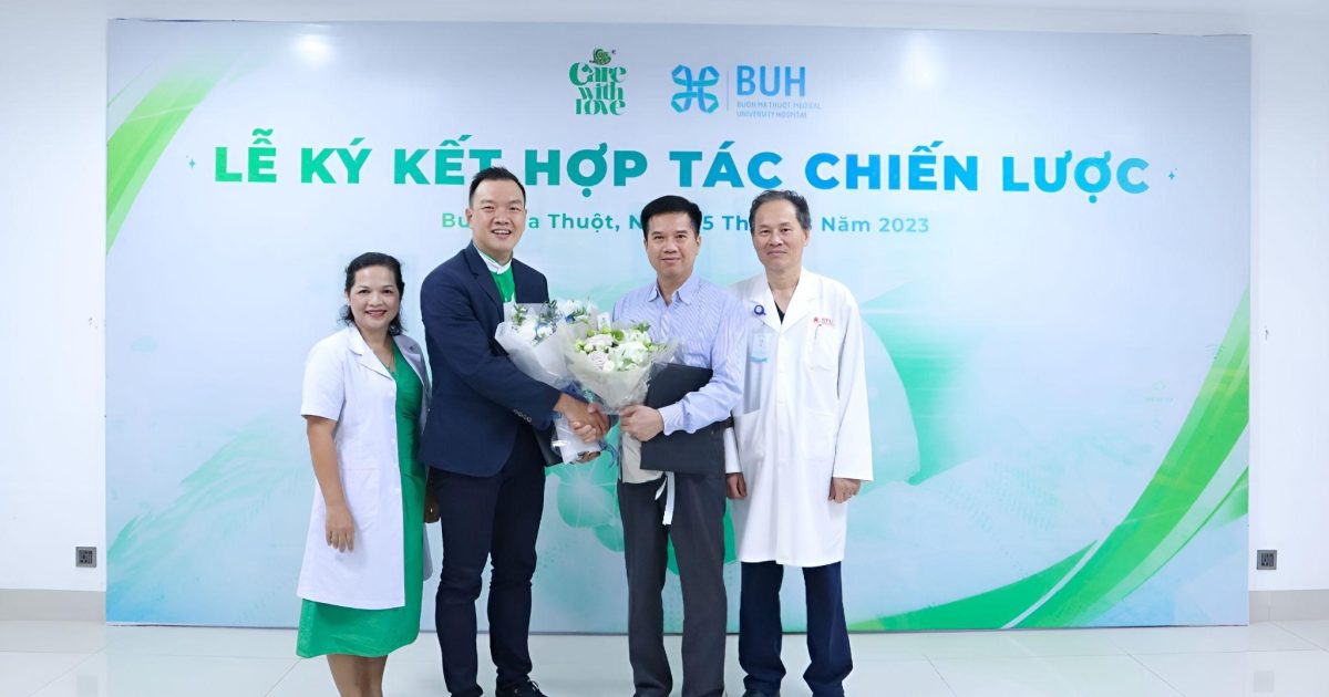 hợp tác 3